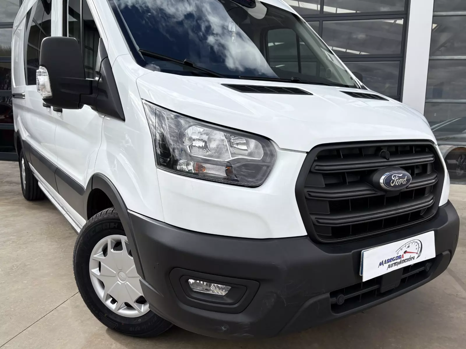 Ford  Transit 2.0 EcoBlue 130cv 350 Combi L3H2 Trend 7 Plazas 130 CV Manual