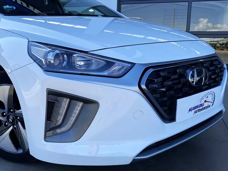 Hyundai Ioniq 1.6 GDI HEV Tecno DCT 141cv  141 CV Automático