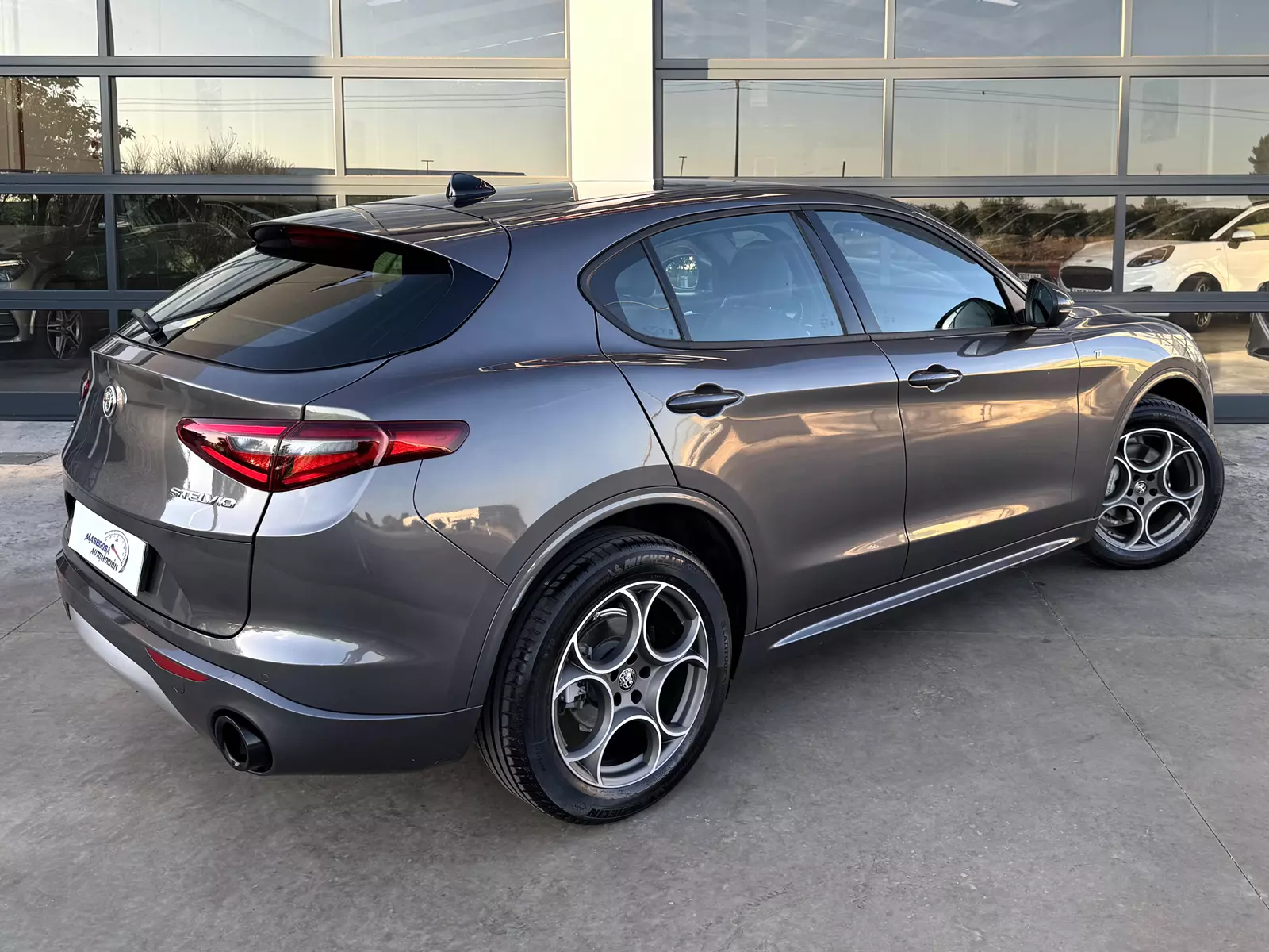 Alfa Romeo  Stelvio 2.2 210CV TI Q4 210 CV Automático