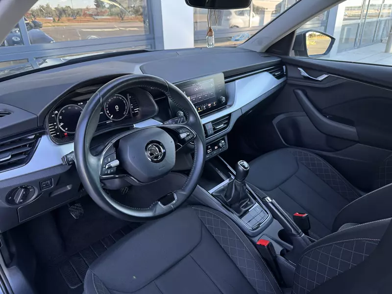 SKODA Kamiq 1.0 TSI 110cv Ambition 110 CV Manual