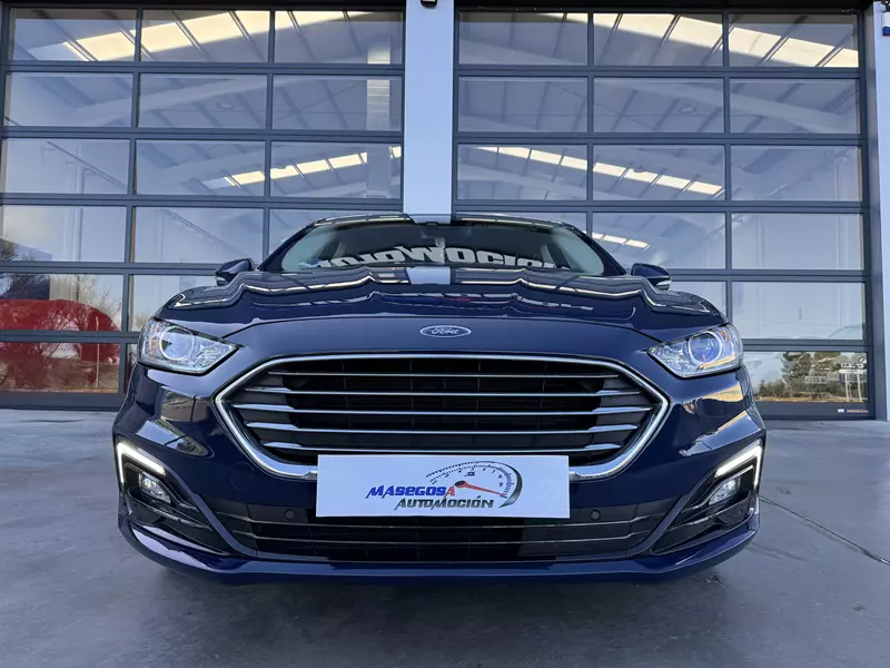 Ford Mondeo 2.0 Titanium 187Cv HEV AT Hybrid  187 CV Automático
