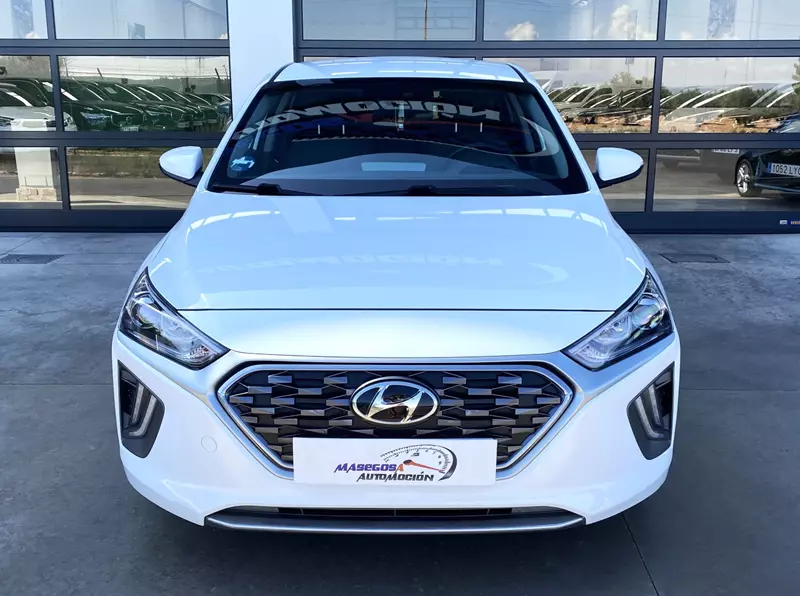 Hyundai Ioniq 1.6 GDI HEV Tecno DCT 141cv  141 CV Automático