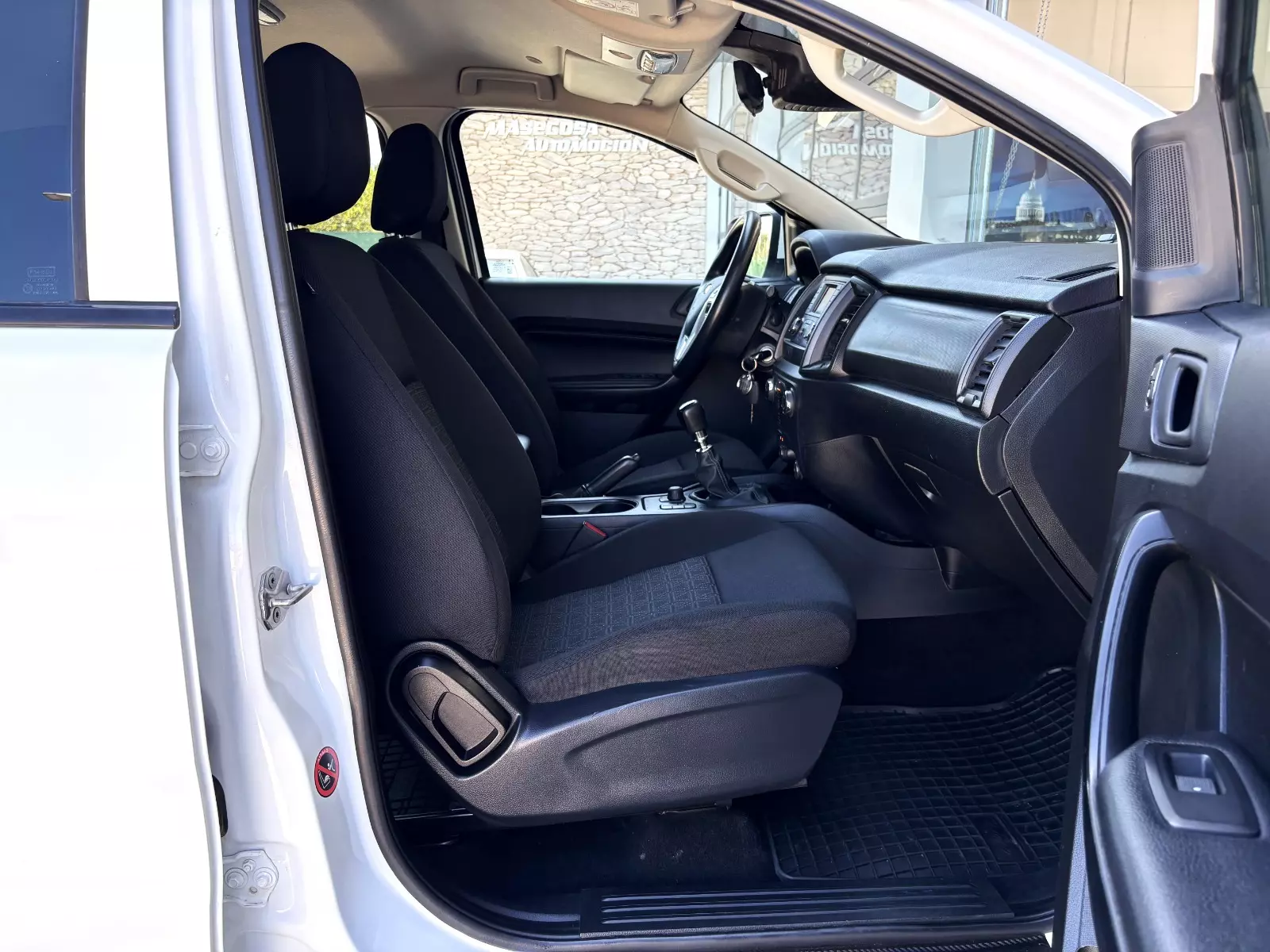 Ford  Ranger XL 2.0 EcoBlue 170cv Doble Cabina 4x4 170 CV Manual