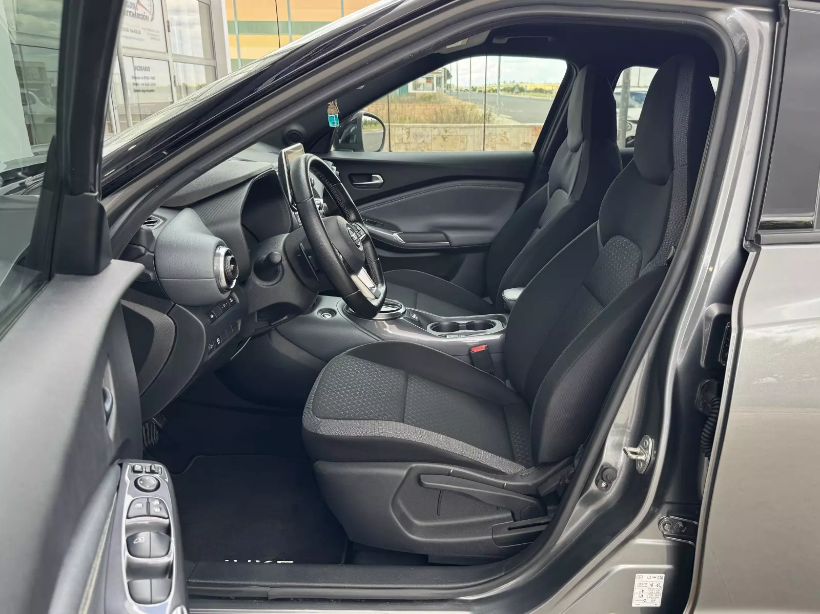 Nissan  Juke 1.0 DIG-T 114CV DCT 7V N-Connecta 114 CV Automático
