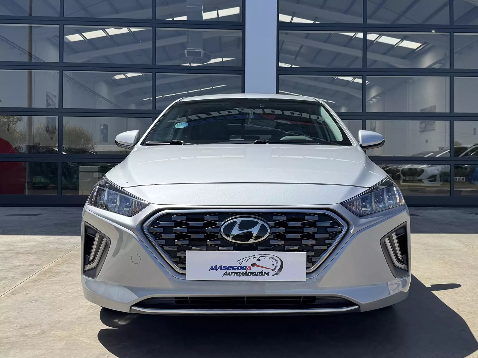 Hyundai Ioniq 1.6 GDI HEV 141cv Tecno DCT 141 CV Automático