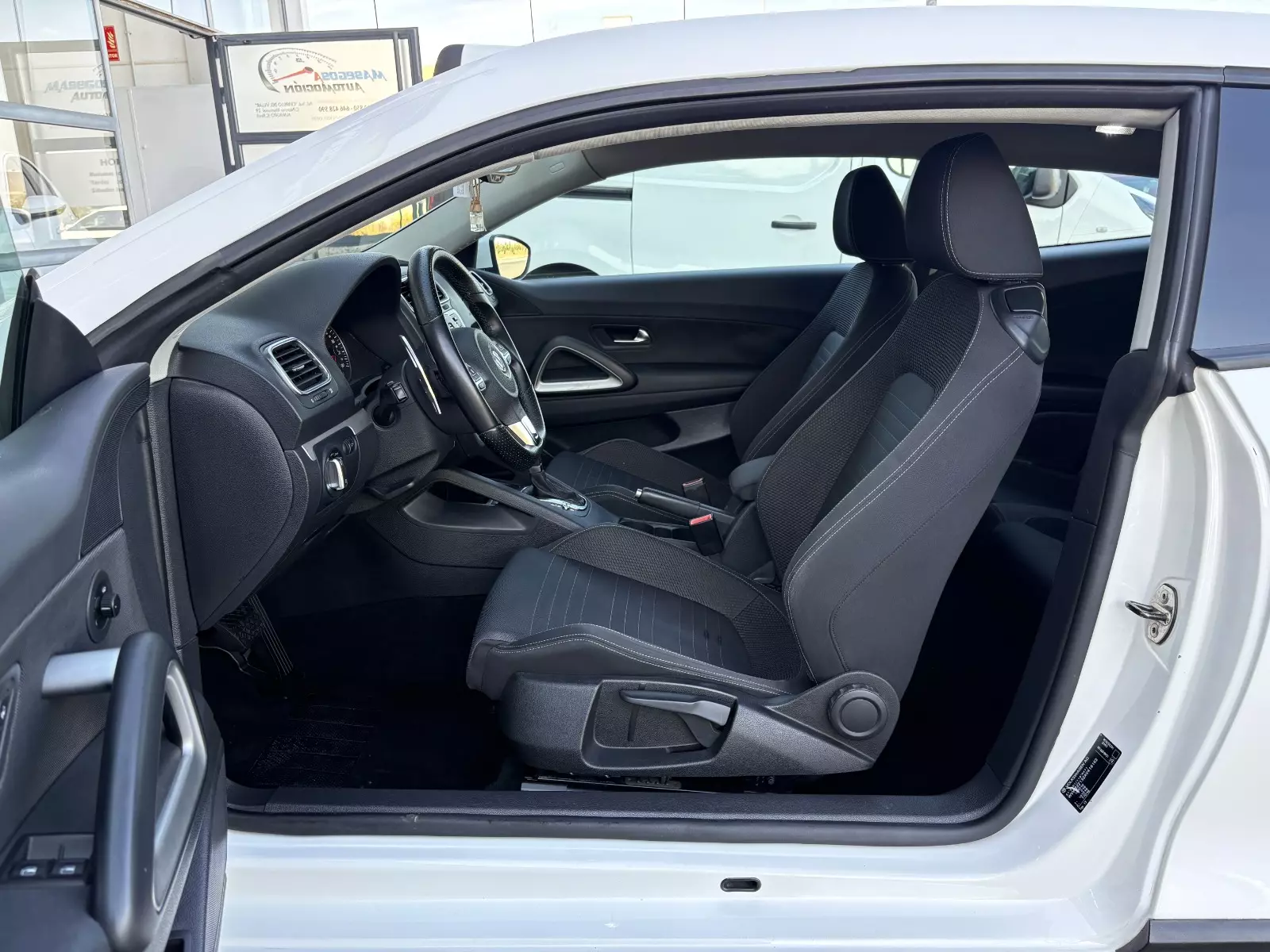 Volkswagen Scirocco 1.4 TSI 160cv DSG7 160 CV Automático