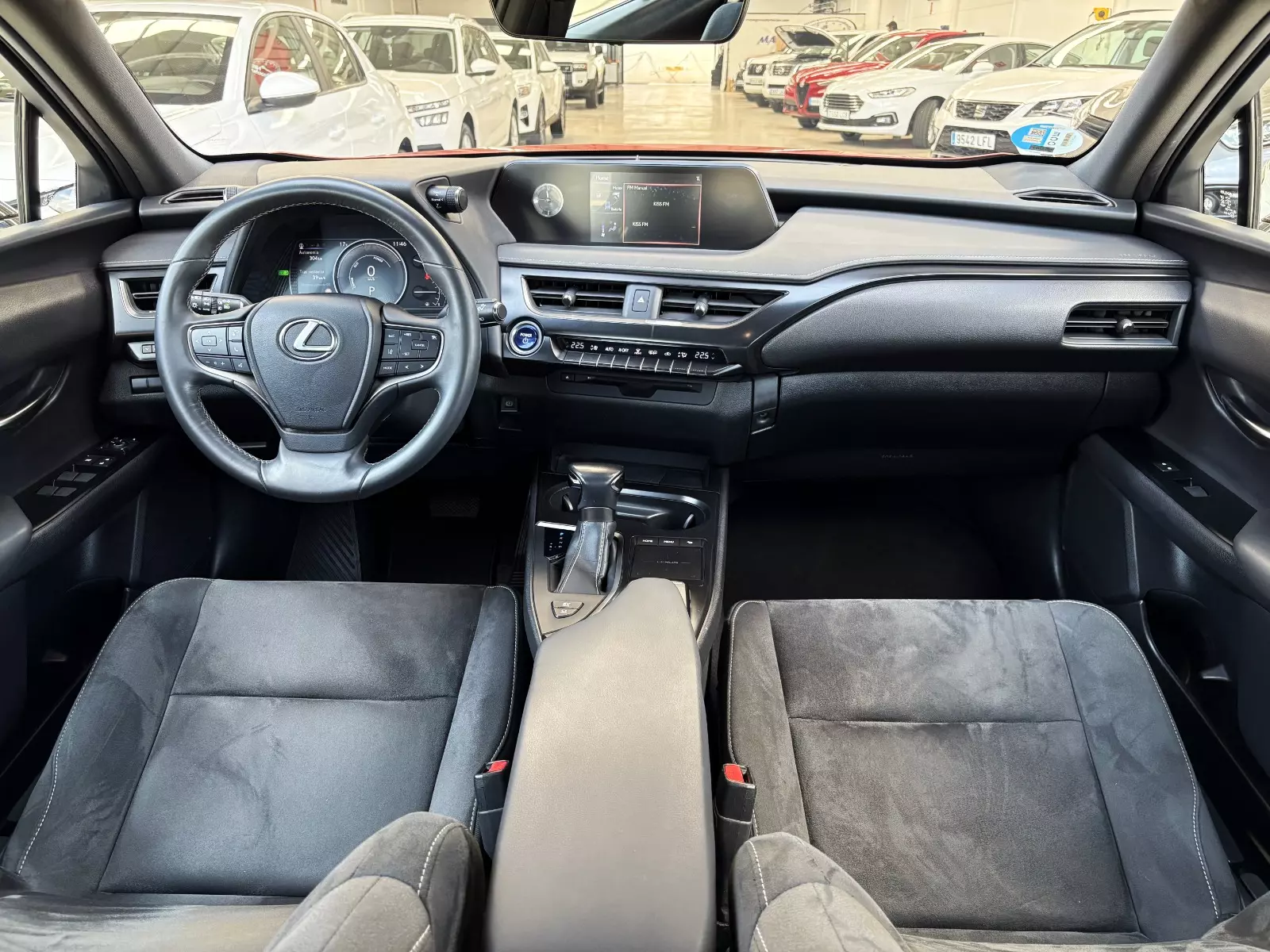 Lexus  UX 250h 2.0 Business 184cv Hybrid 184 CV Automático