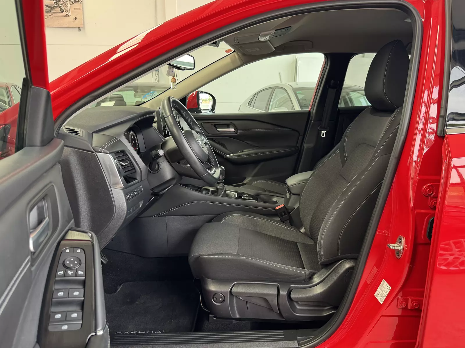 Nissan  Qashqai 1.3 DIG-T MHEV 140cv N-Connecta Hybrid 140 CV Manual