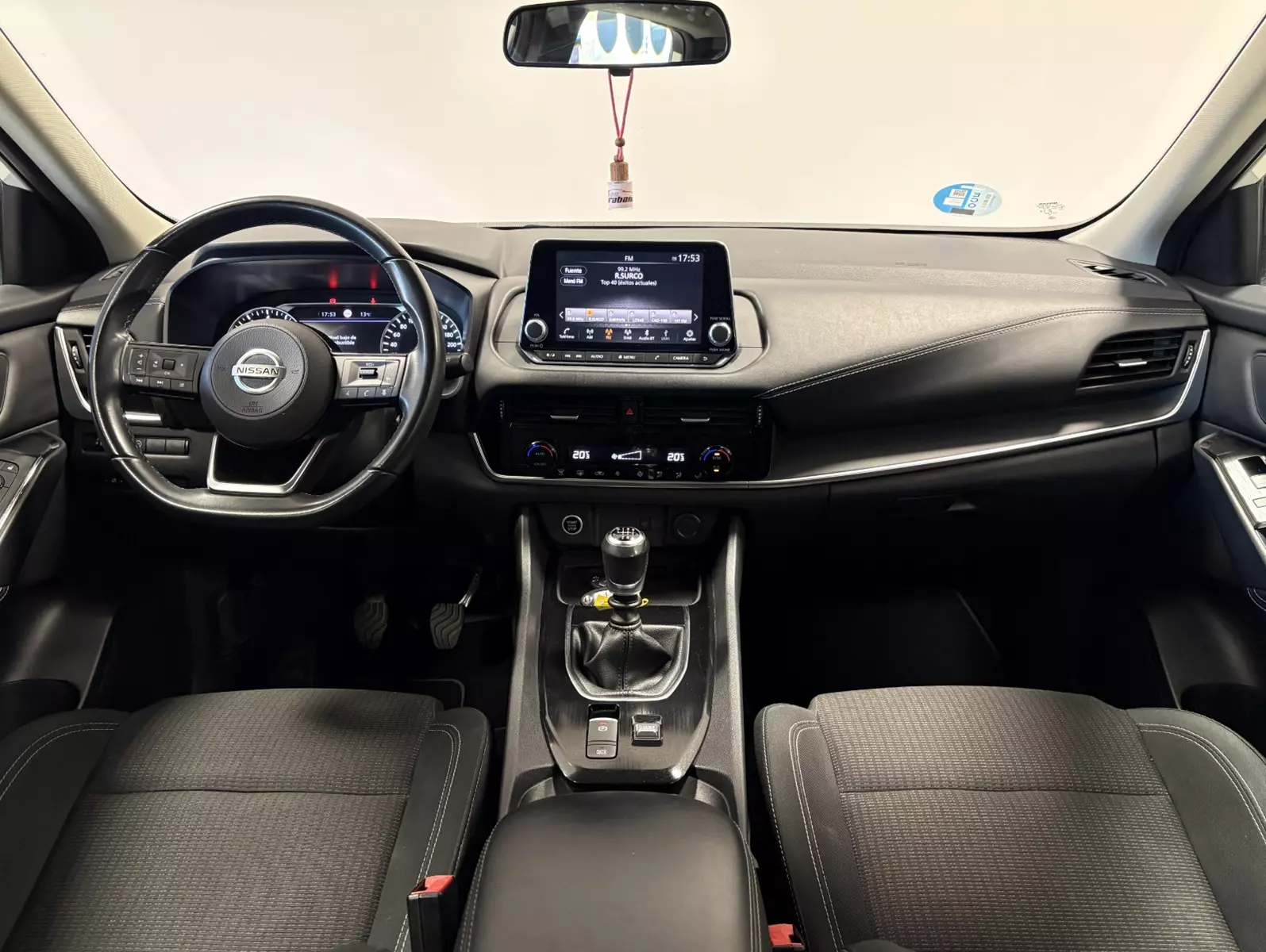 Nissan  Qashqai DIG-T 140Cv MHev 4x2 Acenta 140 CV Manual