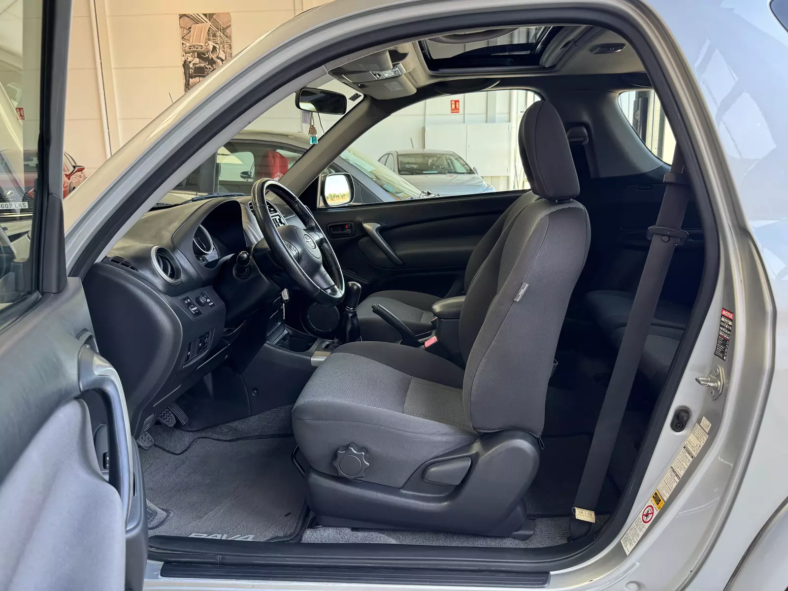 Toyota  Rav 4 2.0 D4D 115cv Sol  115 CV Manual
