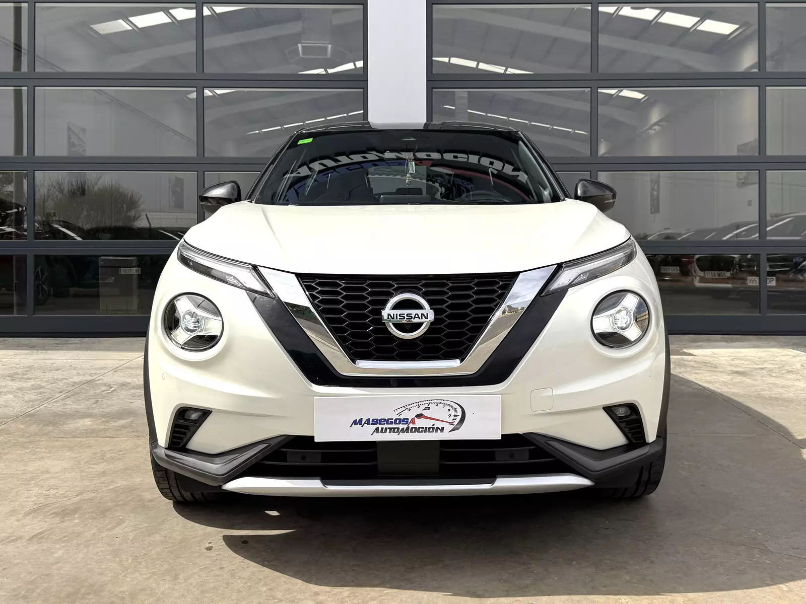 Nissan Juke 1.0 DIG-T 114CV DCT N-Design Chic 114 CV Automático