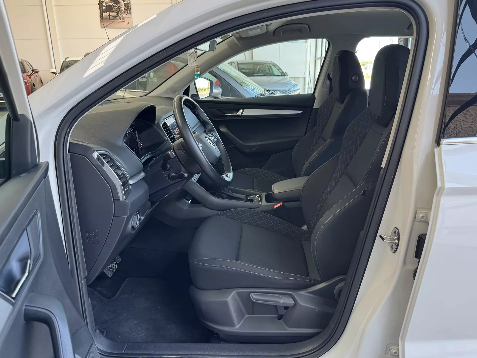 Skoda Karoq 1.5 TSI 150Cv DSG Ambition 150 CV Automático