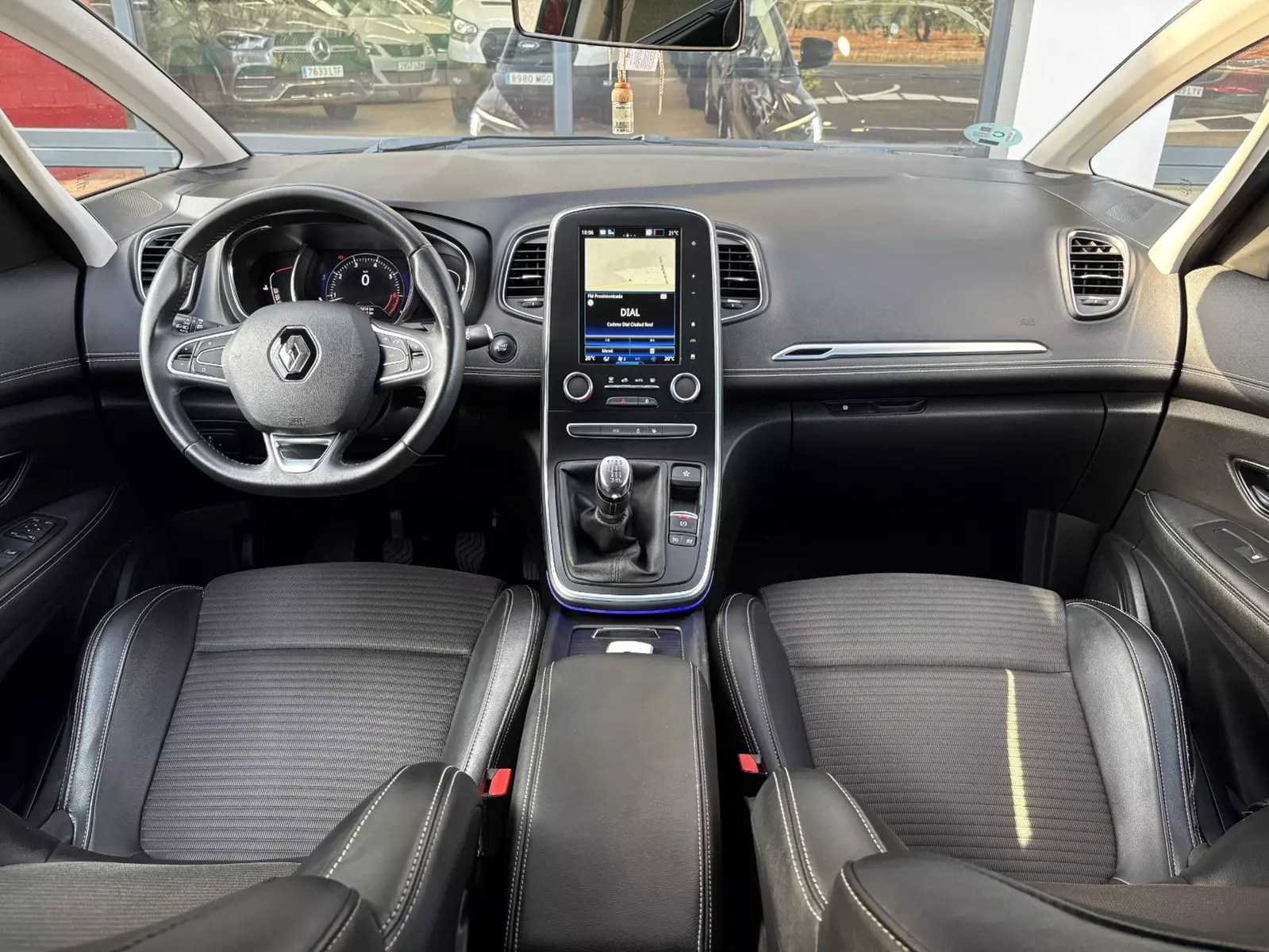 Renault  Grand Scenic Zen Energy TCe 103 kW (140 CV) 7 plazas 140 CV Manual