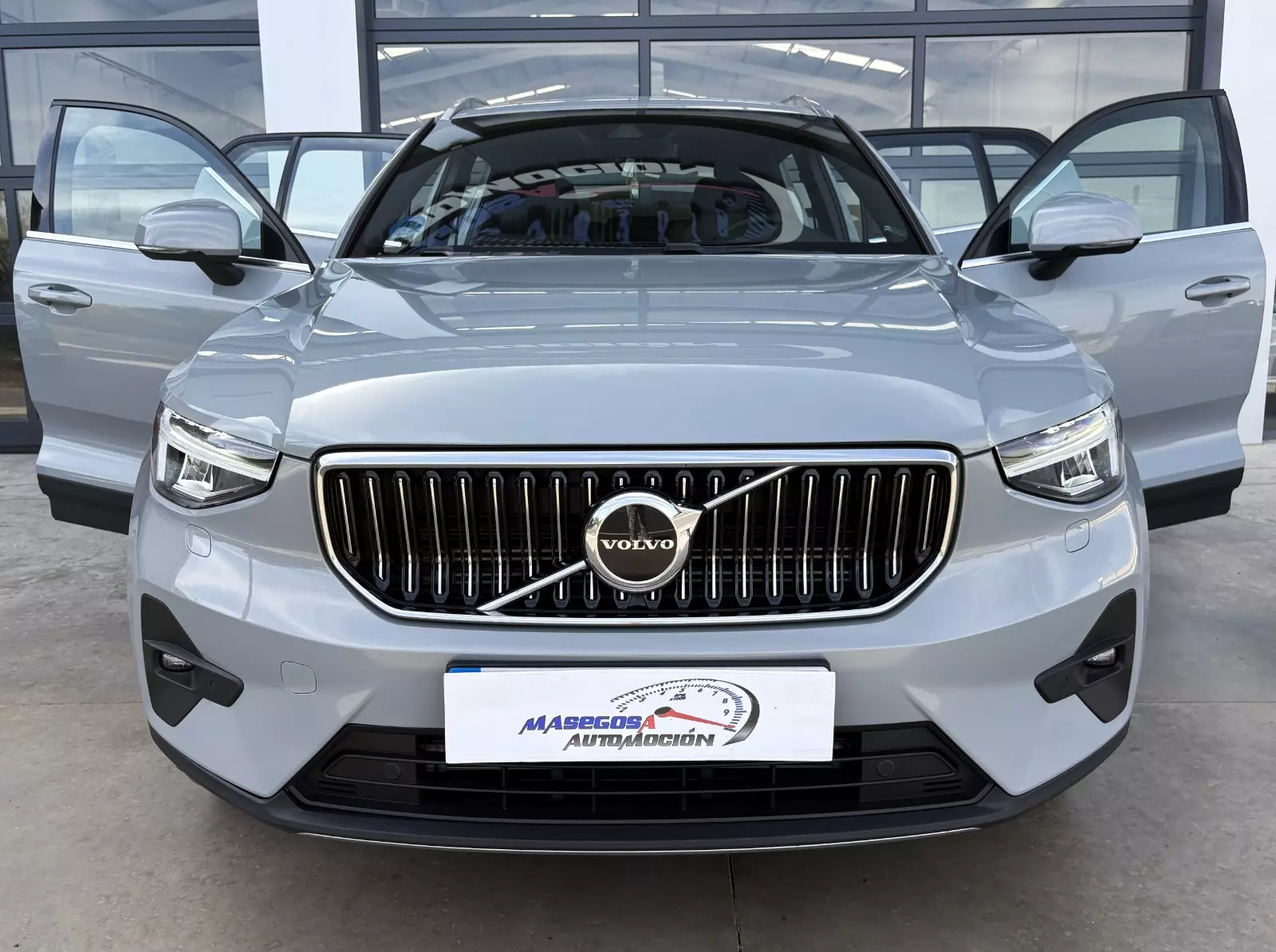 Volvo  XC40 1.5 T4 Recharge PHEV 210cv Core Auto  210 CV Automático