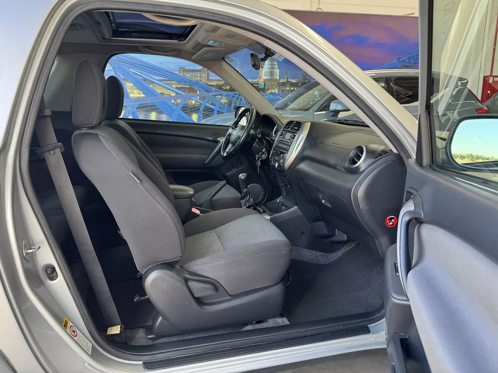 Toyota  Rav 4 2.0 D4D 115cv Sol  115 CV Manual