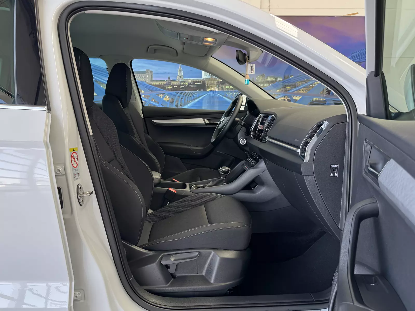Skoda Karoq 1.5 TSI 150Cv DSG Ambition 150 CV Automático
