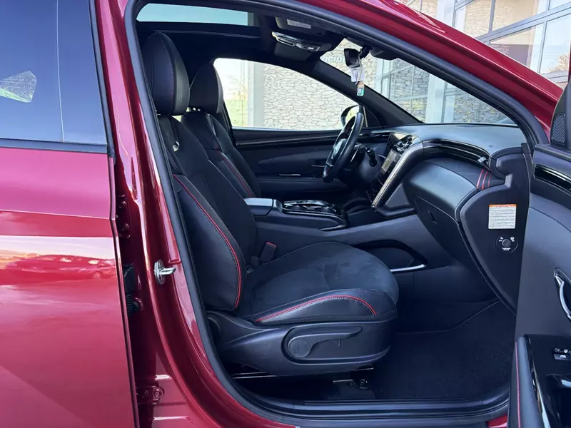 Hyundai Tucson 1.6 T-GDi HEV 230cv N-Line Sky AT 230 CV Automático