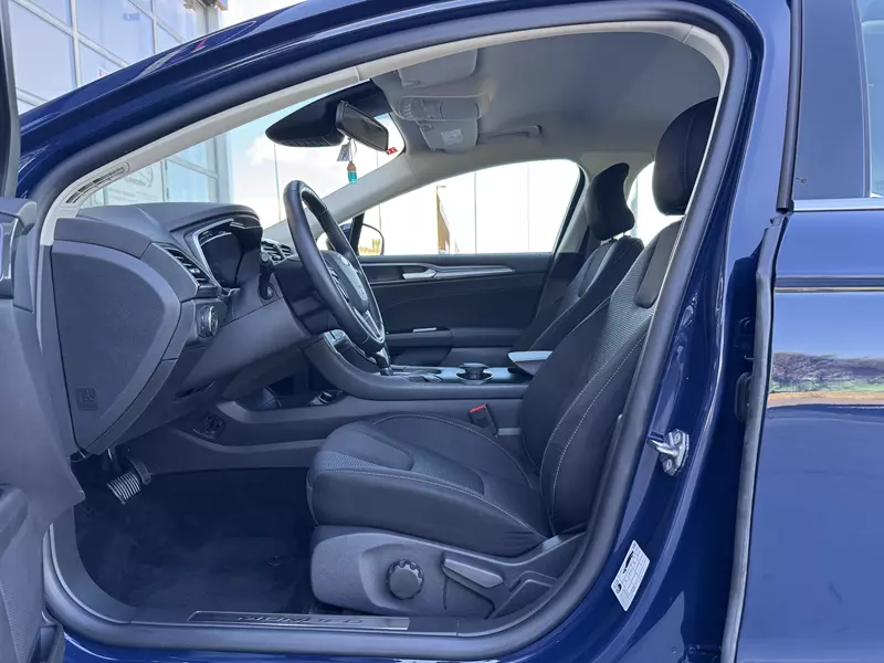 Ford Mondeo 2.0 Titanium 187Cv HEV AT Hybrid  187 CV Automático