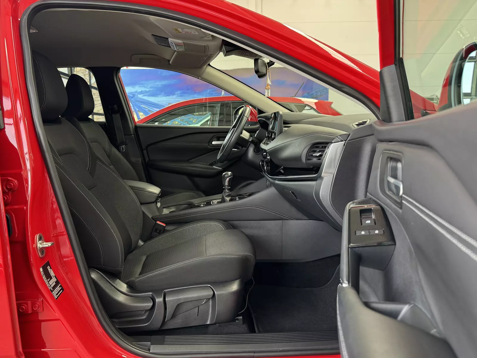 Nissan  Qashqai 1.3 DIG-T MHEV 140cv N-Connecta Hybrid 140 CV Manual