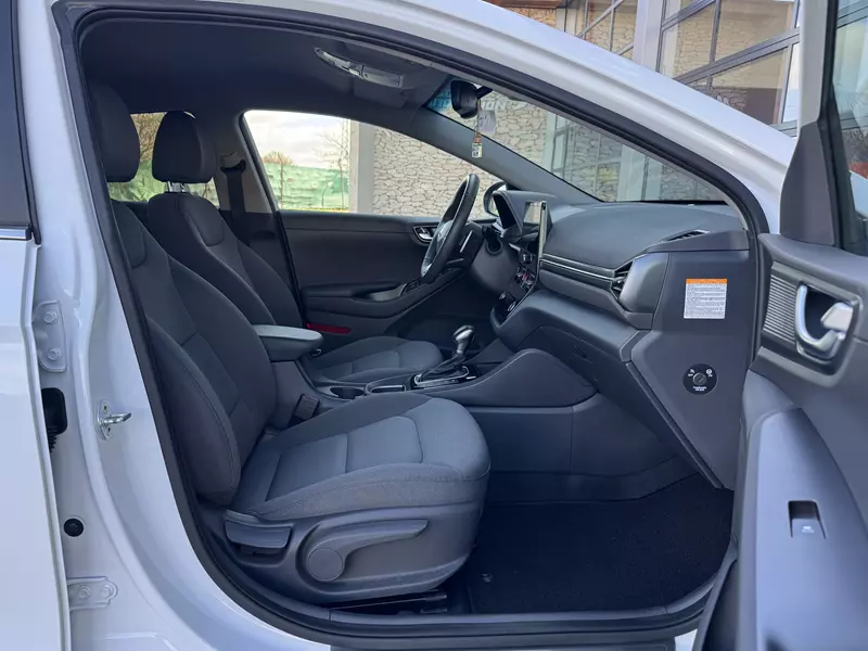 Hyundai Ioniq 1.6 GDI HEV Tecno DCT 141cv  141 CV Automático