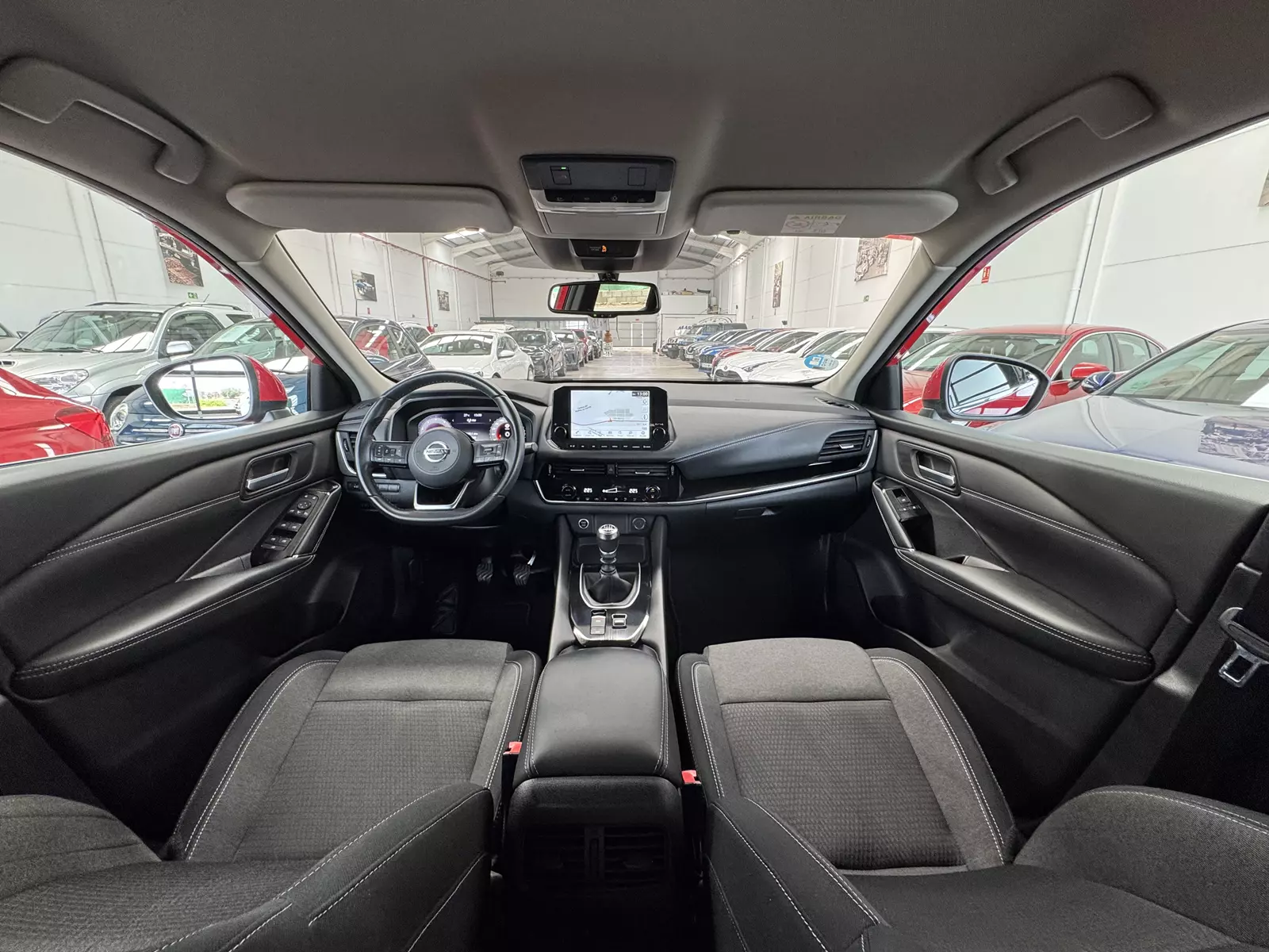 Nissan  Qashqai 1.3 DIG-T MHEV 140cv N-Connecta Hybrid 140 CV Manual