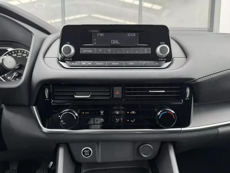 NISSAN Qashqai 1.3 DIG-T MHEV 140cv Visia Hybrid 140 CV Manual