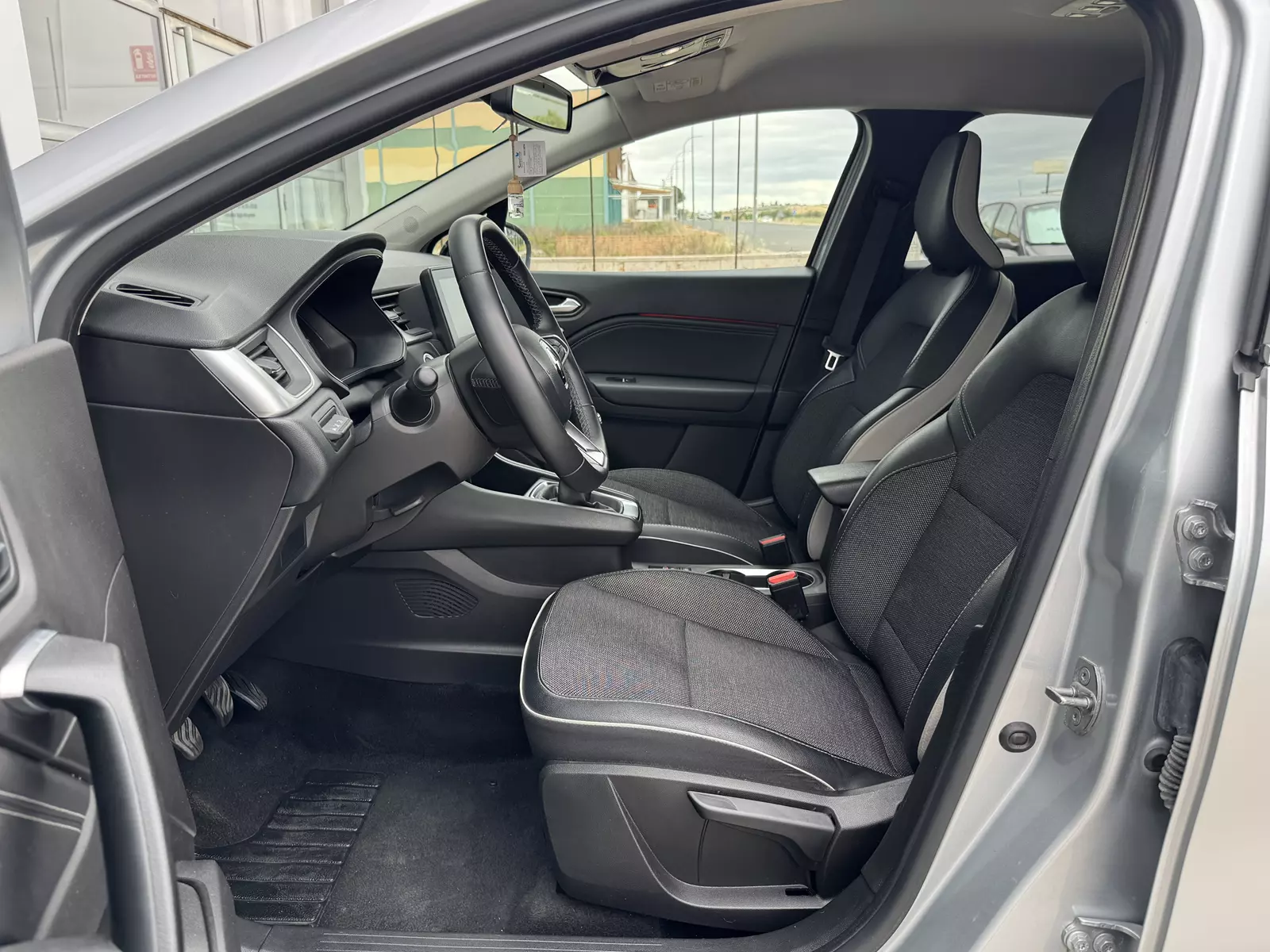 Renault  Captur 1.0 TCe 90CV Techno 90 CV Manual