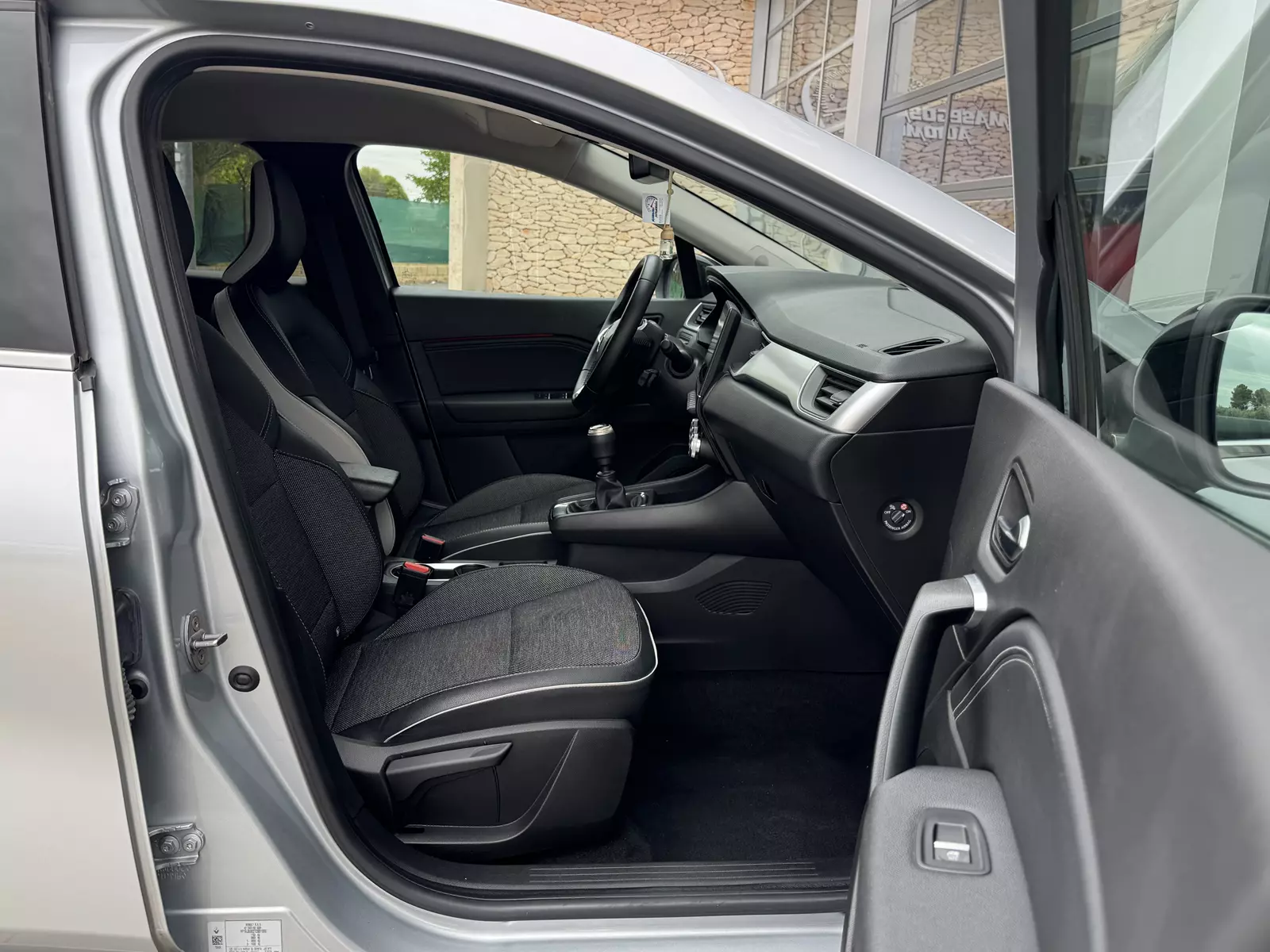Renault  Captur 1.0 TCe 90CV Techno 90 CV Manual