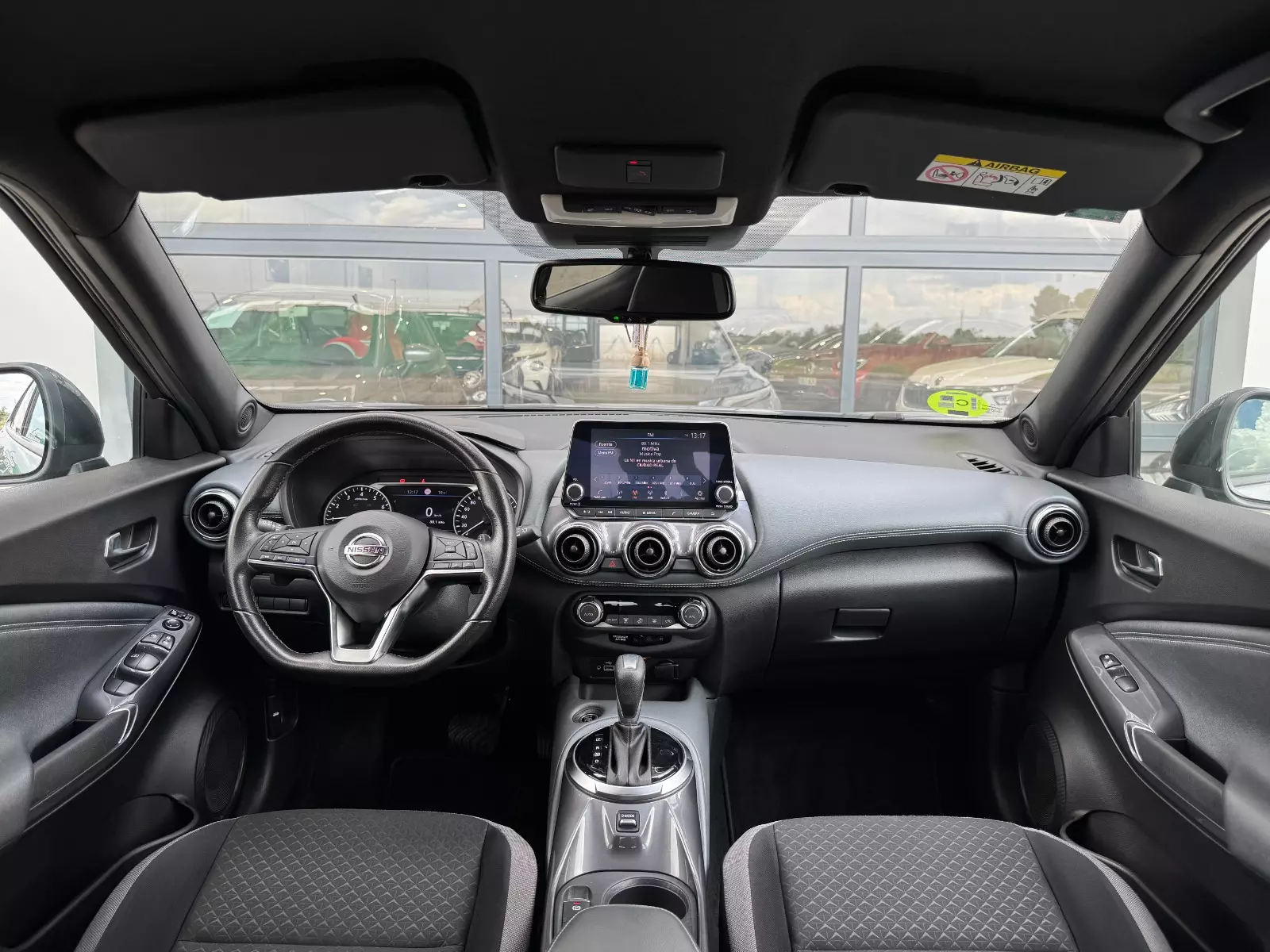 Nissan  Juke 1.0 DIG-T 114CV DCT 7V N-Connecta 114 CV Automático