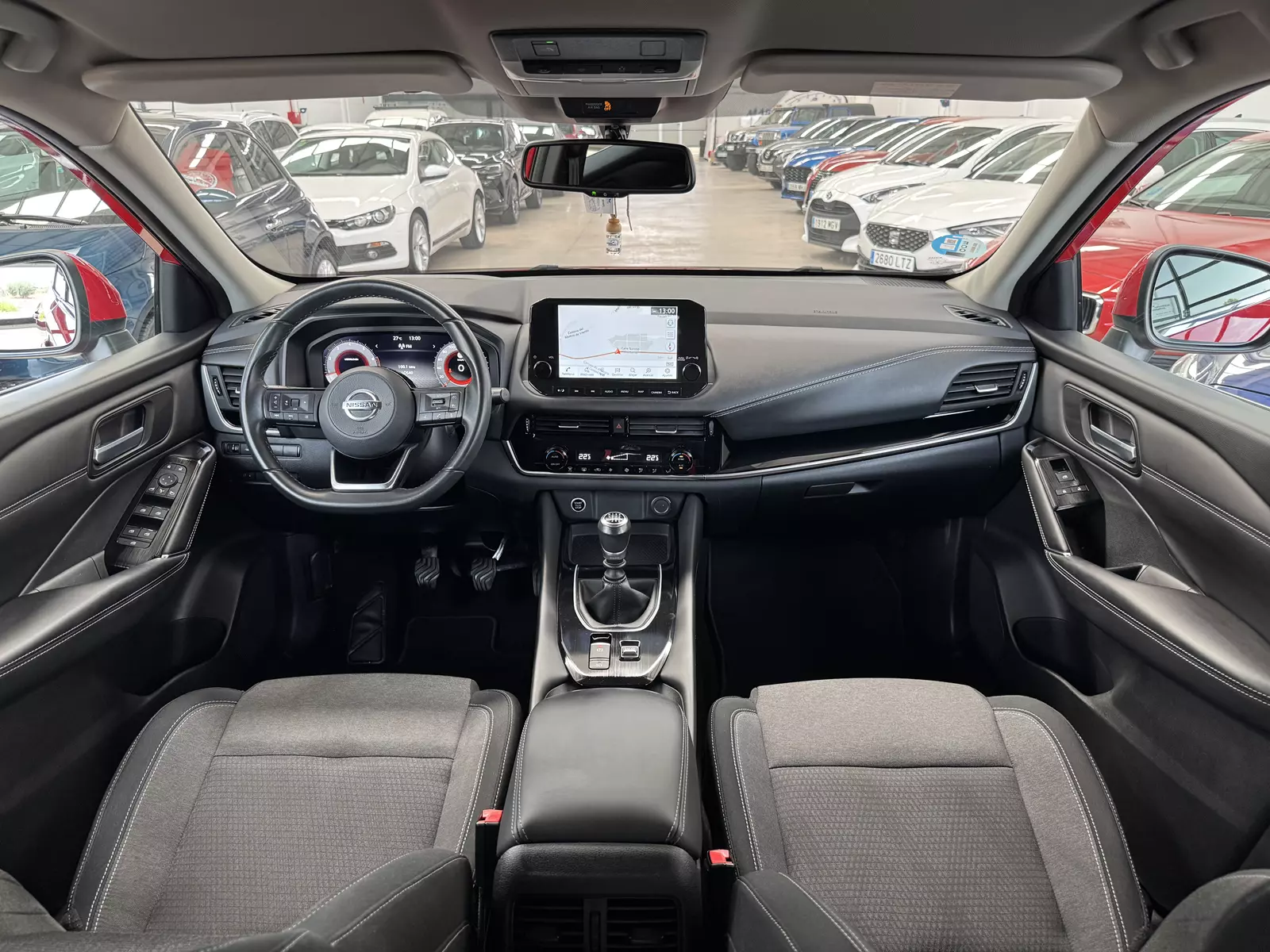 Nissan  Qashqai 1.3 DIG-T MHEV 140cv N-Connecta Hybrid 140 CV Manual