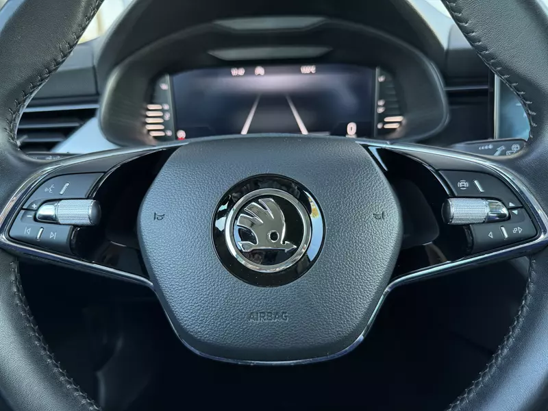 SKODA Kamiq 1.0 TSI 110cv Ambition 110 CV Manual