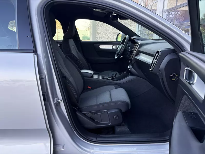 Volvo XC40 1.5 T2 Core Auto 129cv 129 CV Automático