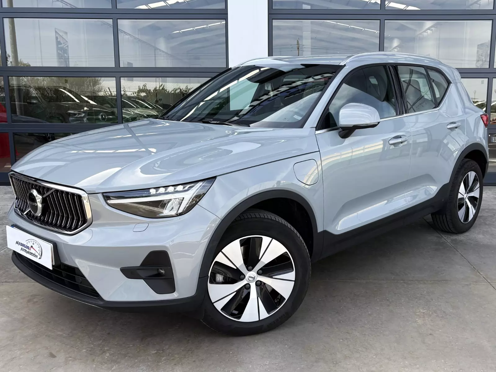 Volvo  XC40 1.5 T4 Recharge PHEV 210cv Core Auto  210 CV Automático