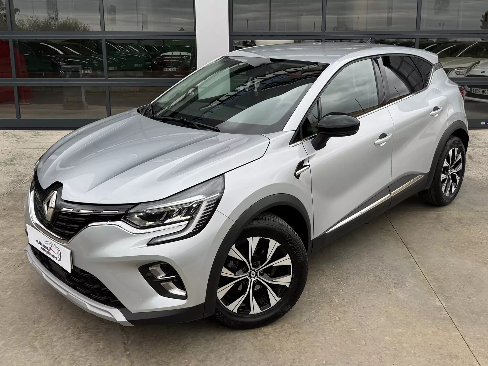 Renault  Captur 1.0 TCe 90CV Techno 90 CV Manual
