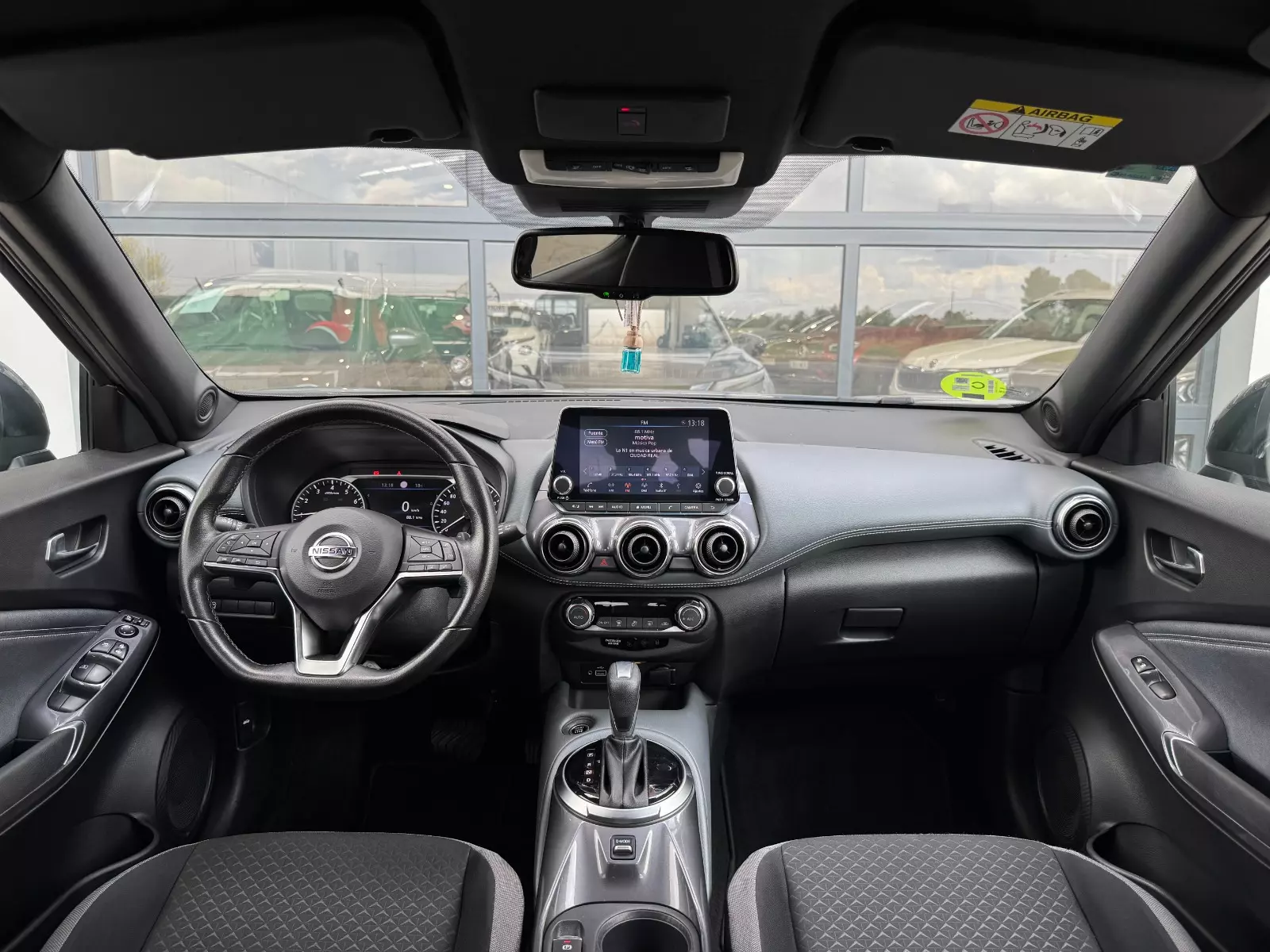 Nissan  Juke 1.0 DIG-T 114CV DCT 7V N-Connecta 114 CV Automático