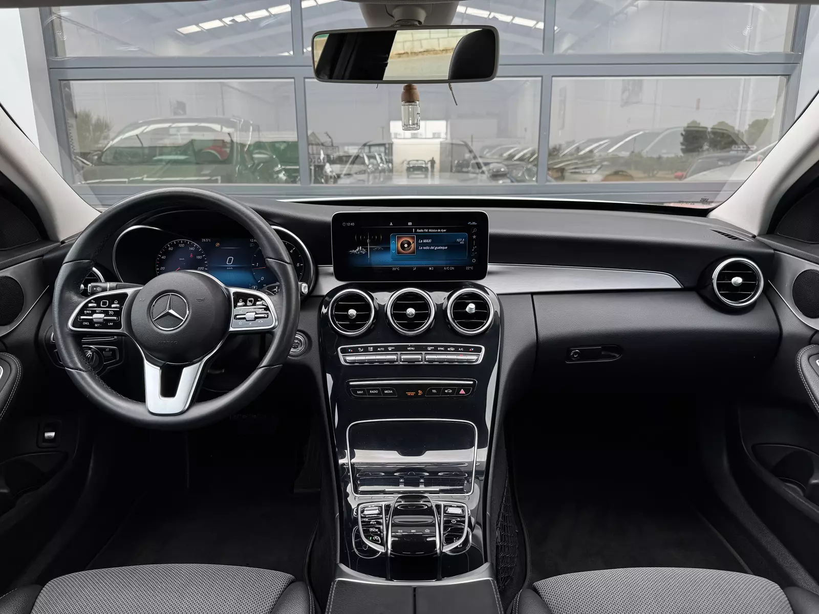 MERCEDES BENZ Clase C200 160cv 9 G-Tronic AMG  160 CV Automático