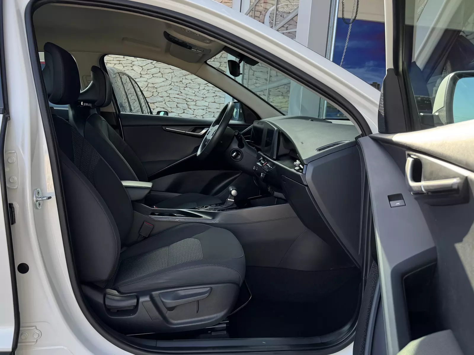 Kia  Niro 1.6 GDi HEV 141CV Concept 141 CV Automático
