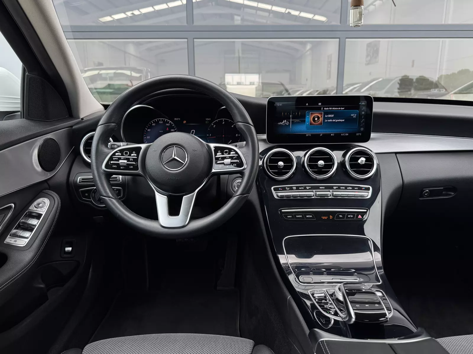 MERCEDES BENZ Clase C200 160cv 9 G-Tronic AMG  160 CV Automático