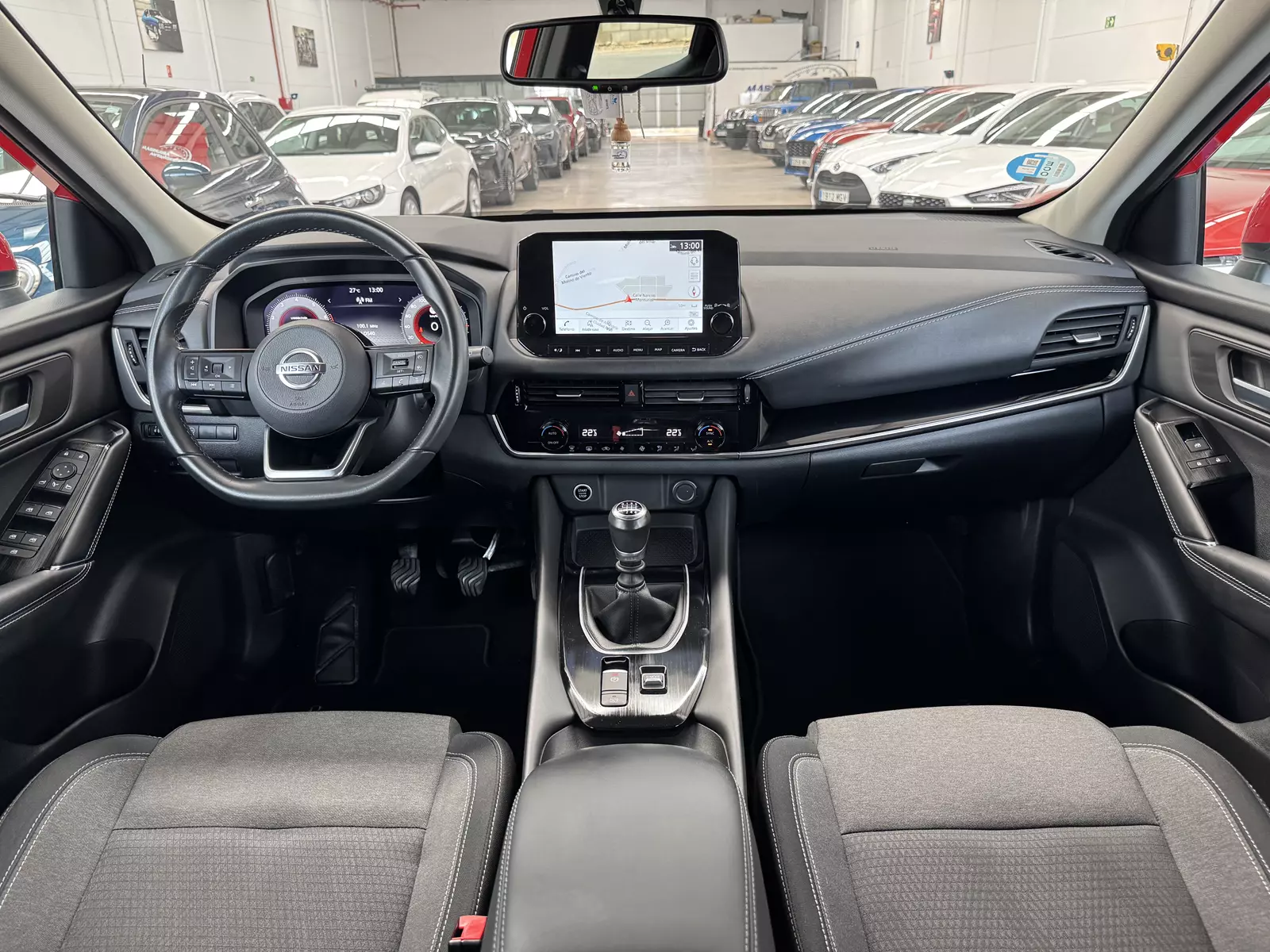 Nissan  Qashqai 1.3 DIG-T MHEV 140cv N-Connecta Hybrid 140 CV Manual
