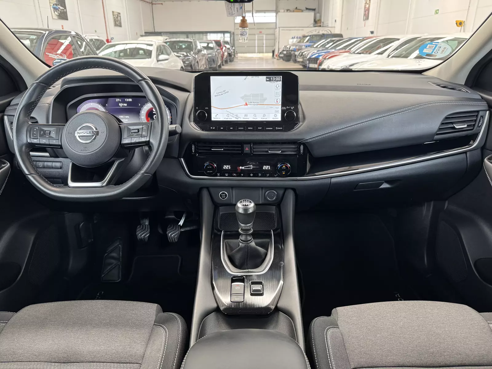 Nissan  Qashqai 1.3 DIG-T MHEV 140cv N-Connecta Hybrid 140 CV Manual