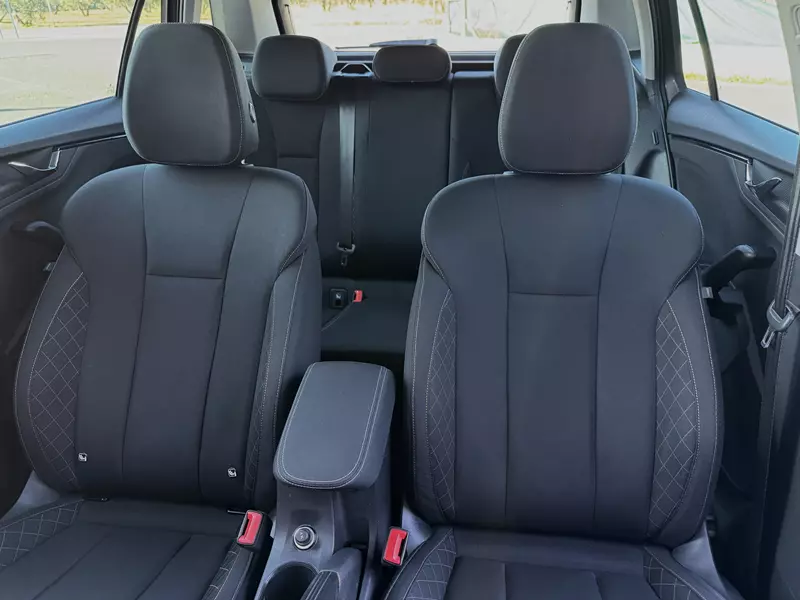 SKODA Kamiq 1.0 TSI 110cv Ambition 110 CV Manual