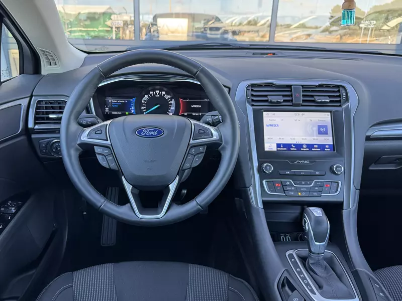 Ford Mondeo 2.0 Titanium 187Cv HEV AT Hybrid  187 CV Automático