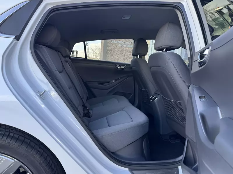 Hyundai Ioniq 1.6 GDI HEV Tecno DCT 141cv  141 CV Automático