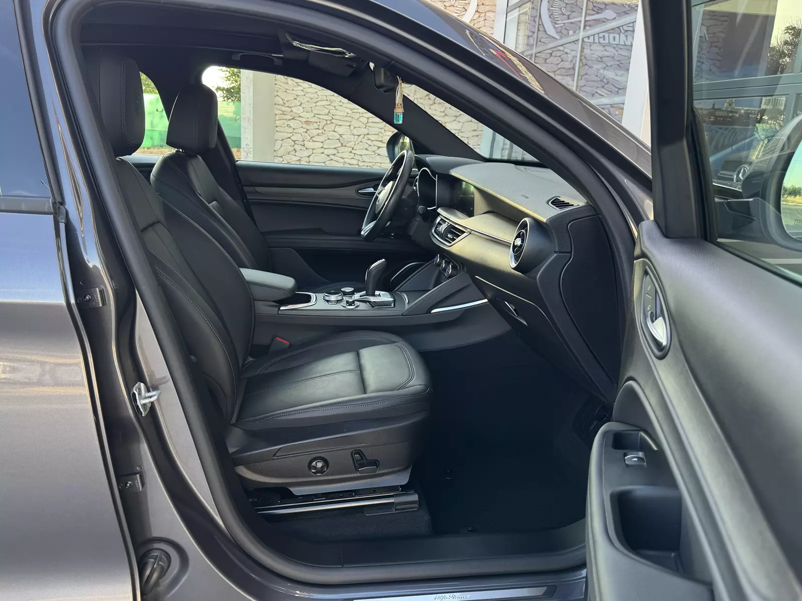 Alfa Romeo  Stelvio 2.2 210CV TI Q4 210 CV Automático