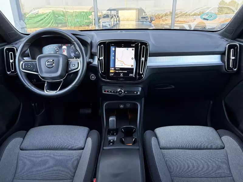 Volvo XC40 1.5 T2 Core Auto 129cv 129 CV Automático