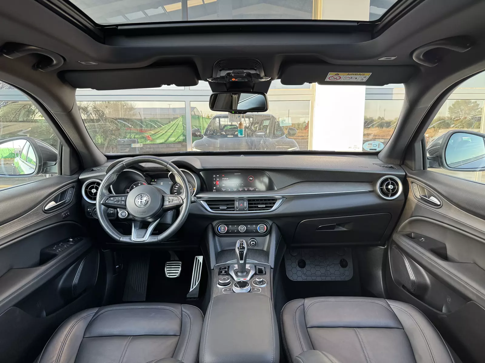 Alfa Romeo  Stelvio 2.2 210CV TI Q4 210 CV Automático