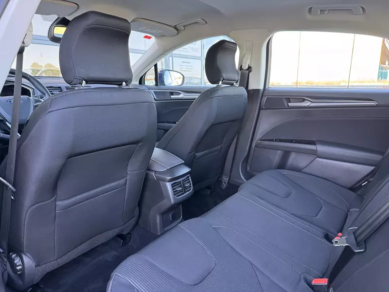 Ford Mondeo 2.0 Titanium 187Cv HEV AT Hybrid  187 CV Automático