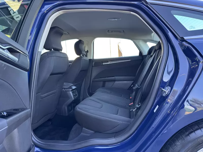 Ford Mondeo 2.0 Titanium 187Cv HEV AT Hybrid  187 CV Automático