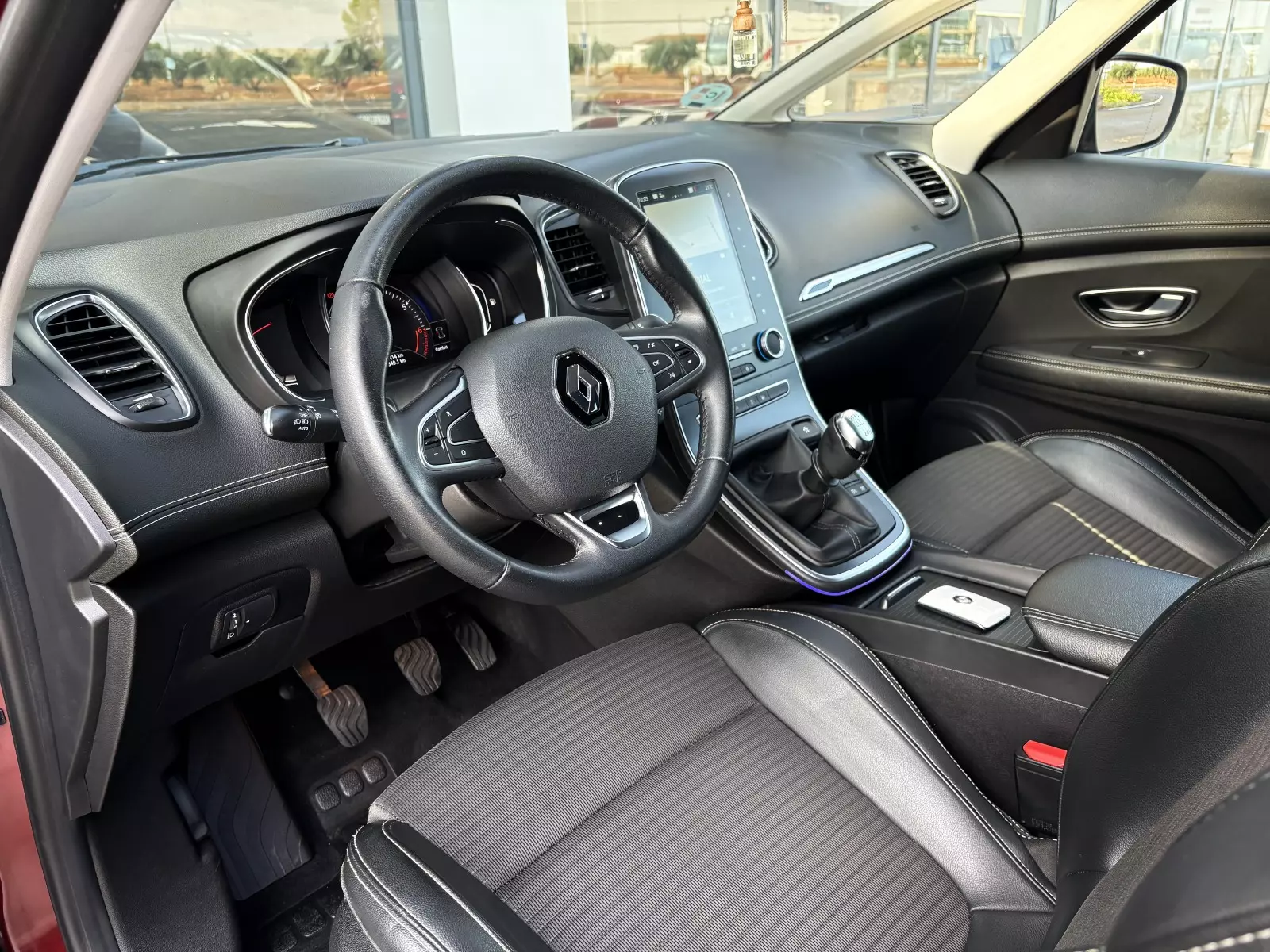 Renault  Grand Scenic Zen Energy TCe 103 kW (140 CV) 7 plazas 140 CV Manual