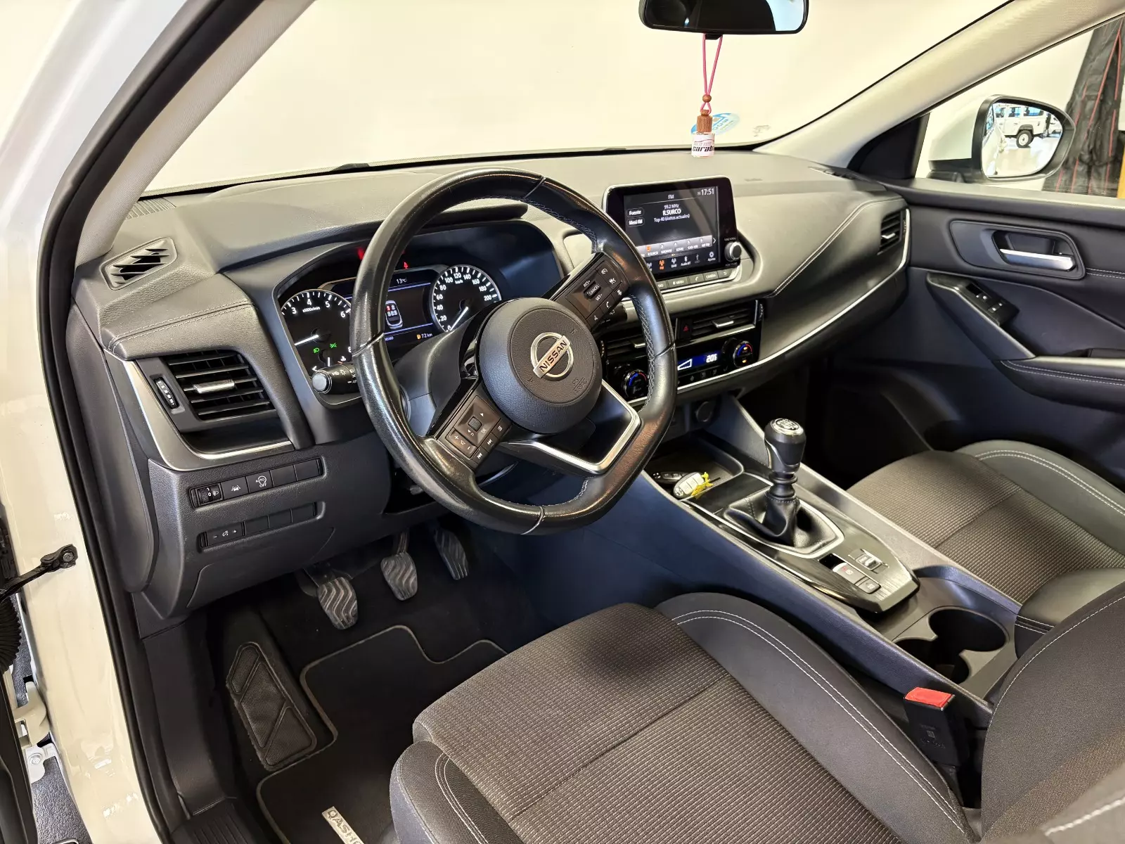 Nissan  Qashqai DIG-T 140Cv MHev 4x2 Acenta 140 CV Manual